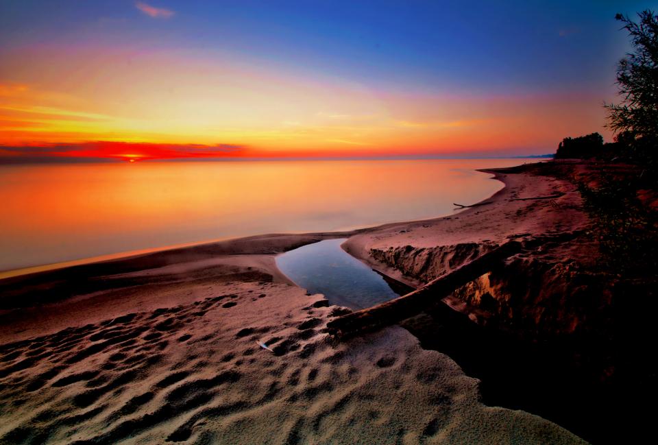 lake-erie-at-sunrise-shutterbug